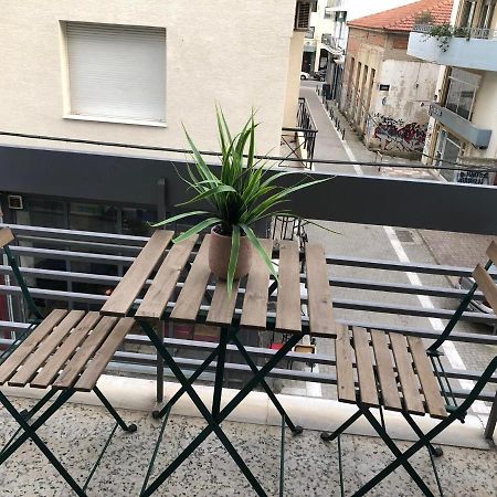 Olive - Happyhostgr - Downtown Apartment Volos Exterior foto