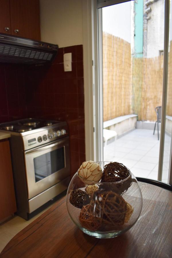 Olive - Happyhostgr - Downtown Apartment Volos Exterior foto